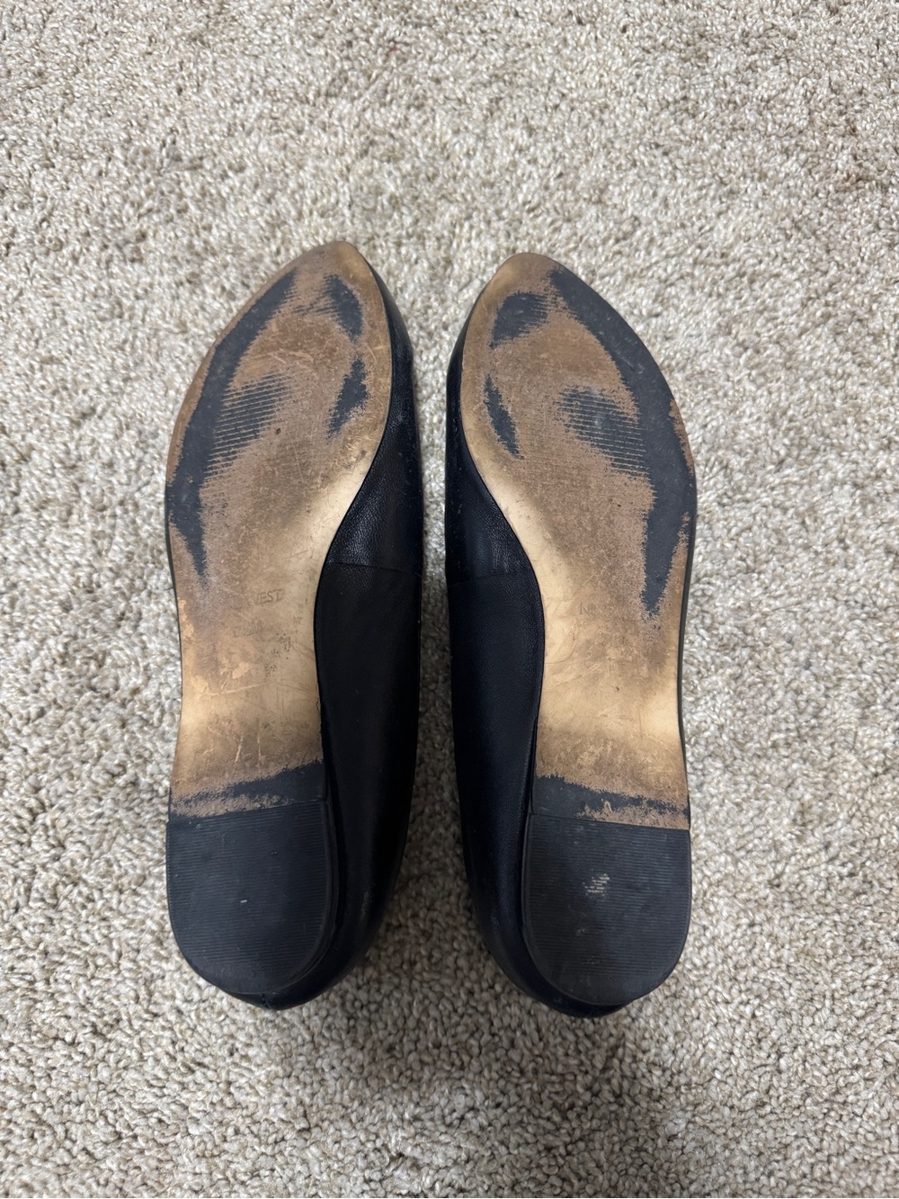 7.5 Nine West Women's Black Pointed Almond Toe Flats with box - Picture 4 of 7